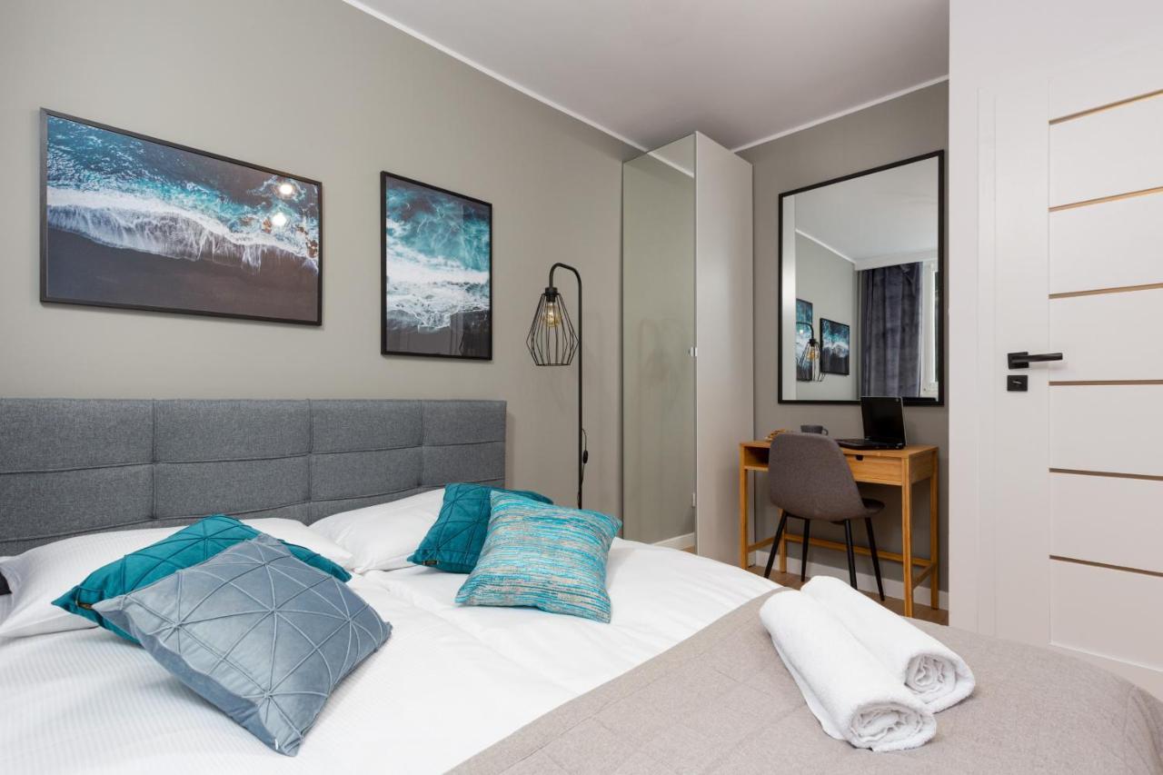 Beautiful Two-Bedroom Apartment Warsaw Bielany By Noclegi Renters Luaran gambar