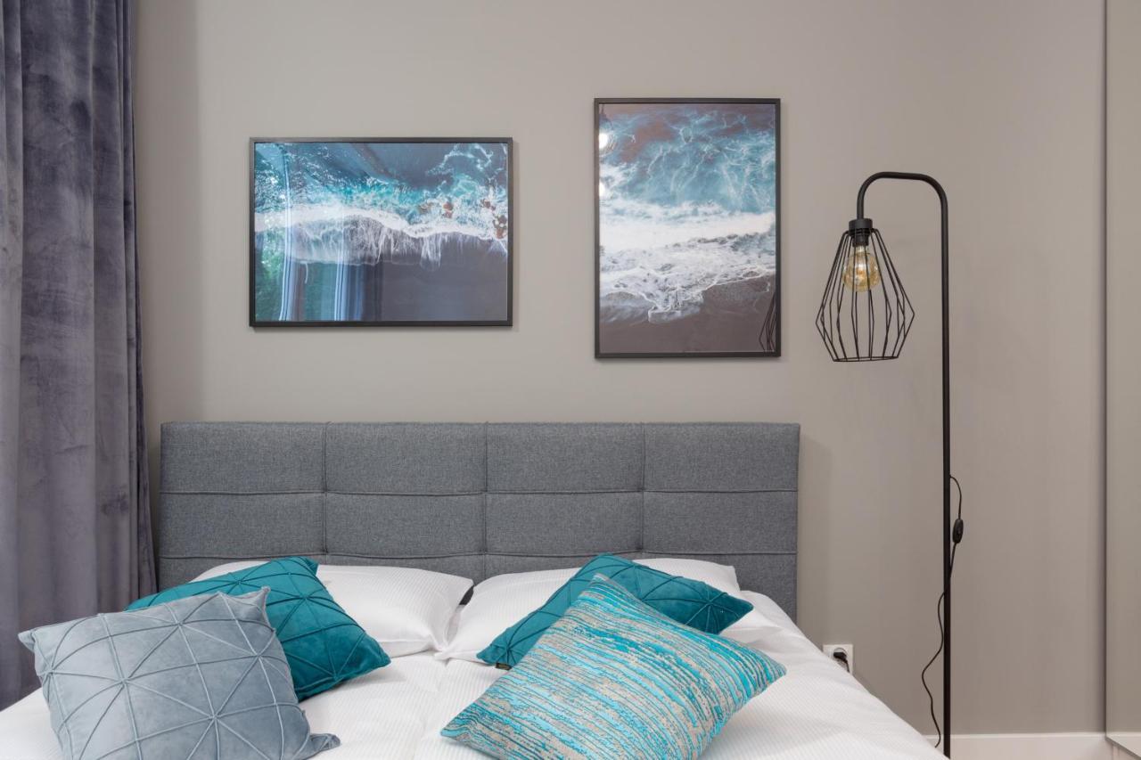 Beautiful Two-Bedroom Apartment Warsaw Bielany By Noclegi Renters Luaran gambar