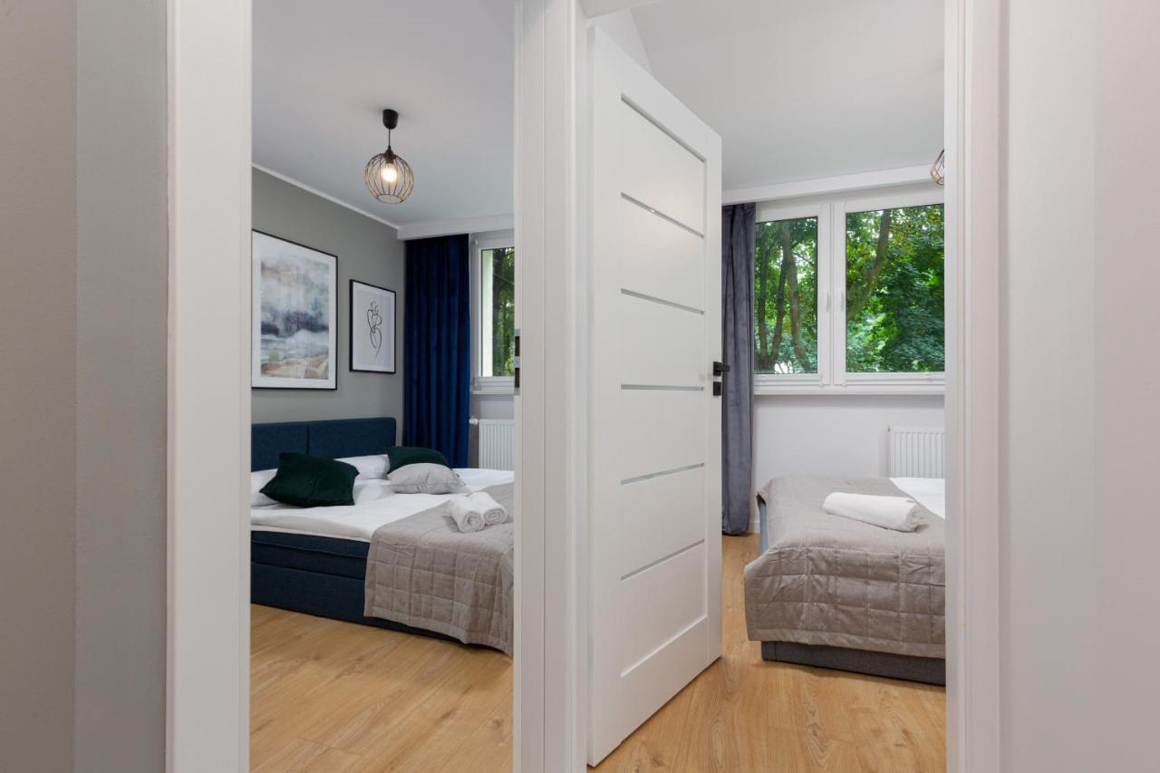 Beautiful Two-Bedroom Apartment Warsaw Bielany By Noclegi Renters Luaran gambar